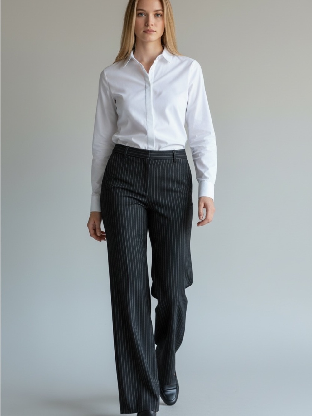 NWT New York & Company Pinstripe Wide Leg Pant Size 6 Average